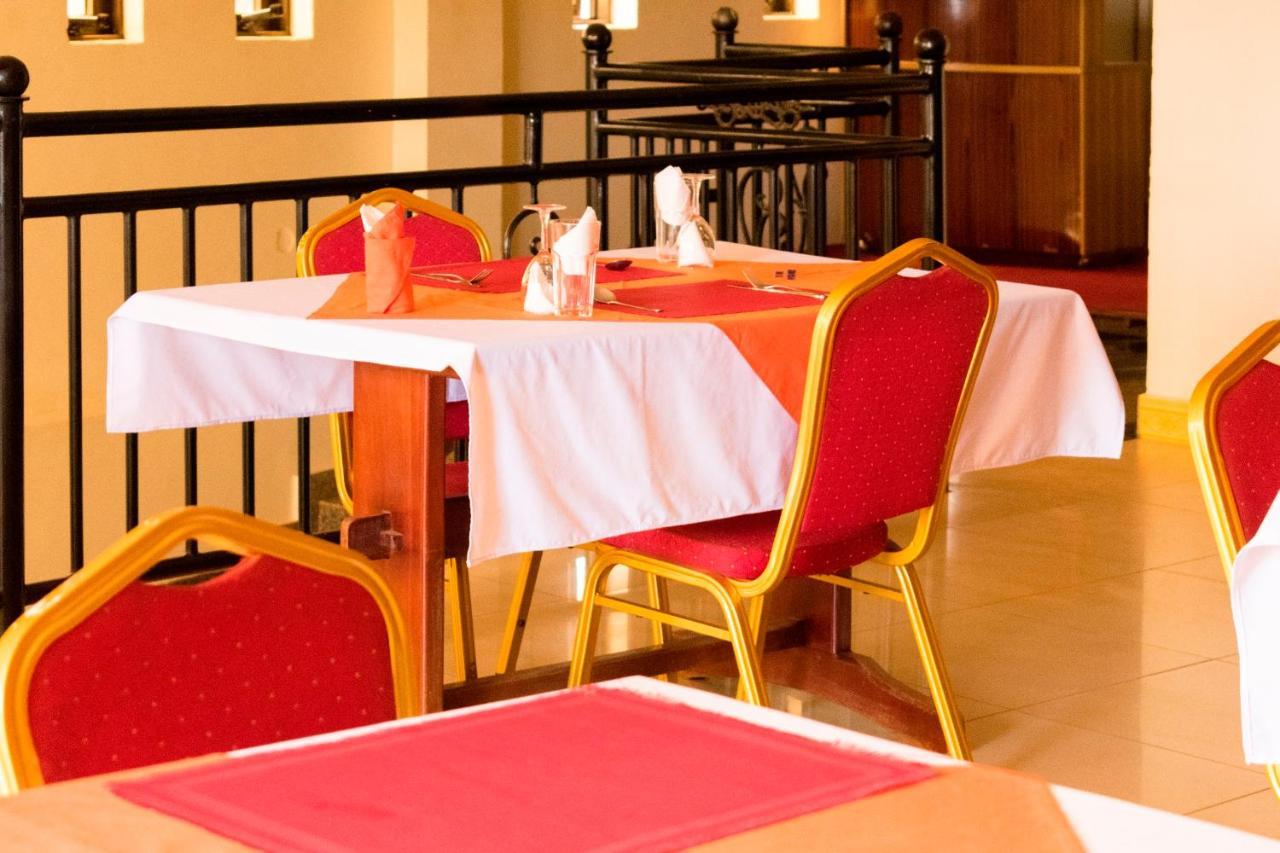 Kahondo Buffalo Hotel Kampala Makerere エクステリア 写真